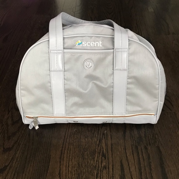 Like new LULULEMON light blue tote yoga gym bag.